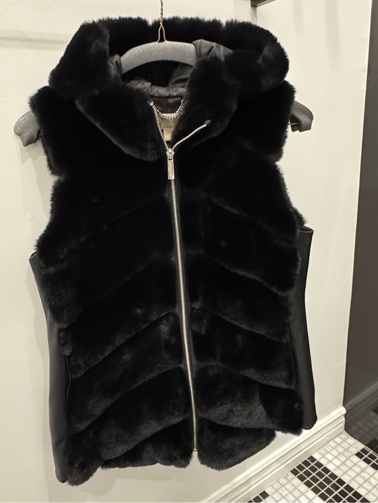 MICHAEL Michael Kors Jackets & Blazers - MICHAEL Michael Kors Black Faux Fur Hooded Vest with Leather Side Panels